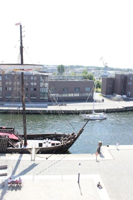 Ohlerich Speicher - Schlafen Im Hafen Wismar Exterior foto